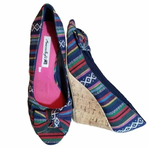 AEO‎ 5.5 multi color bohemian espadrilles wedges - Picture 1 of 3